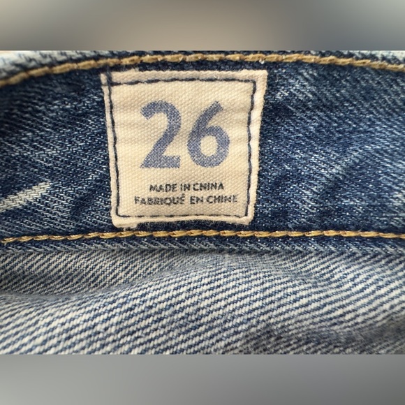 WE THE FREE Distressed Blue Denim Shorts 🩳 - Picture 7 of 8